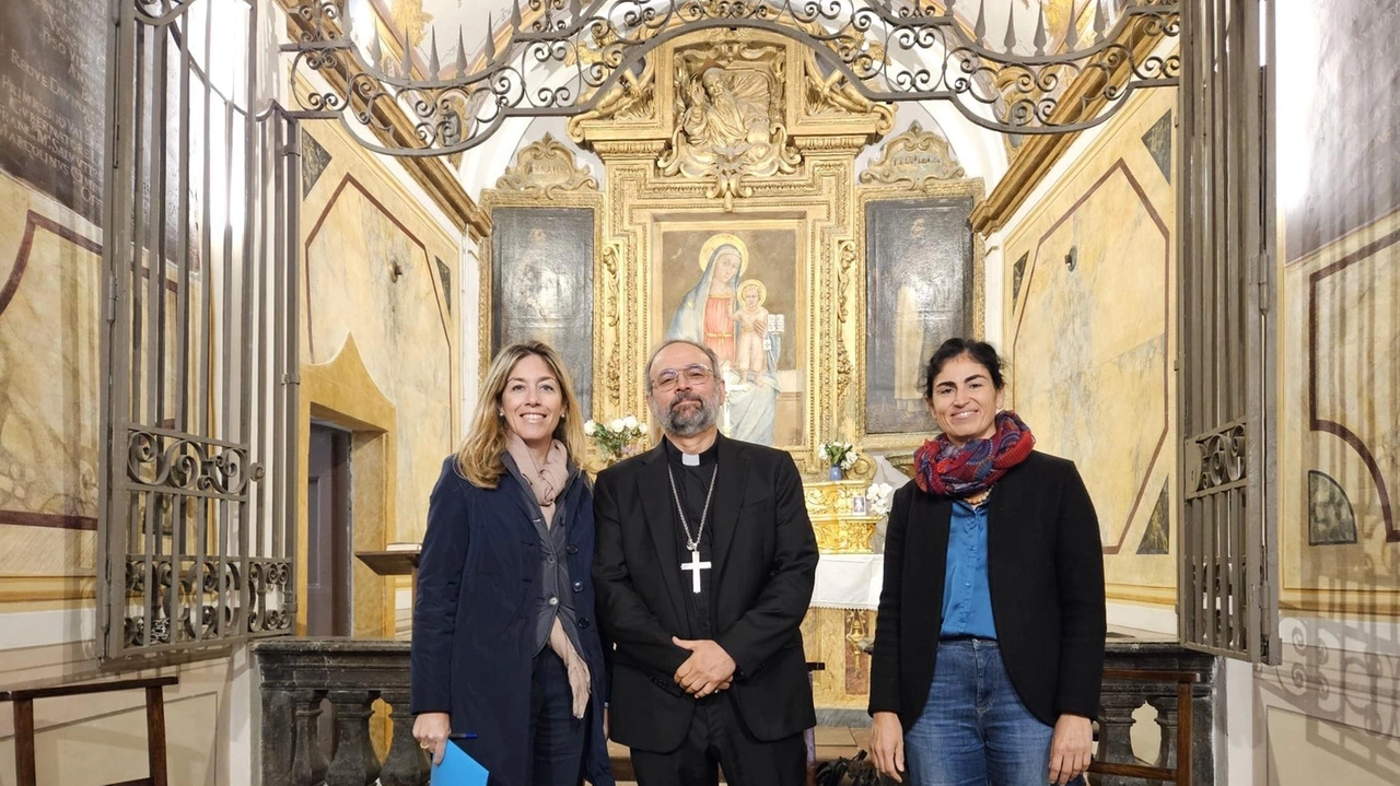Da venerdì a domenica e poi dal 18 al 20 ottobre, tornano le visite guidate alla scoperta di chiese, palazzi e monumenti dell’acropoli Da venerdì a domenica e poi dal 18 al 20 ottobre, tornano le visite guidate alla scoperta di chiese, palazzi e monumenti dell’acropoli