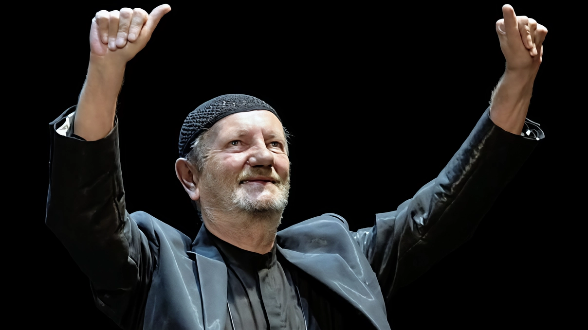 Ivan Teobaldelli è stato scrittore, regista teatrale e giornalista I funerali oggi alle 15 nella cattedrale di Città di Castello Ivan Teobaldelli è stato scrittore, regista teatrale e giornalista I funerali oggi alle 15 nella cattedrale di Città di Castello