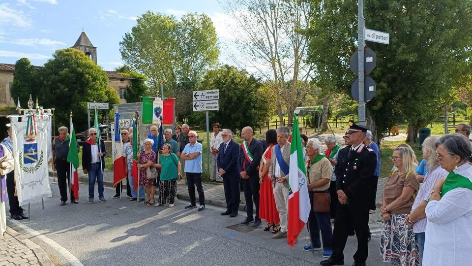 Cascina ricorda le vittime di Pettori Cascina ricorda le vittime di Pettori