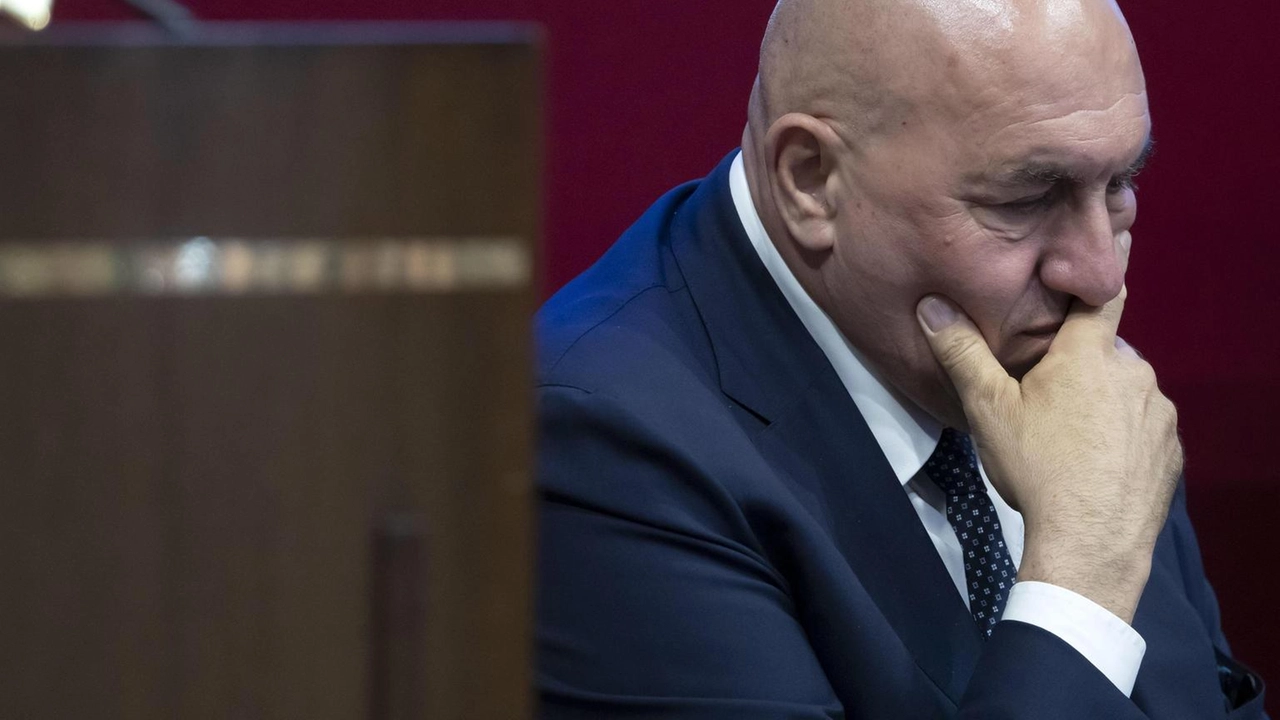 'Vicinanza a padre Romanelli. Assistiamo a qualcosa di disumano' 'Vicinanza a padre Romanelli. Assistiamo a qualcosa di disumano'