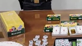 Un’altra bisca clandestina. Sequestrati soldi e tavoli. Indagate cinque persone