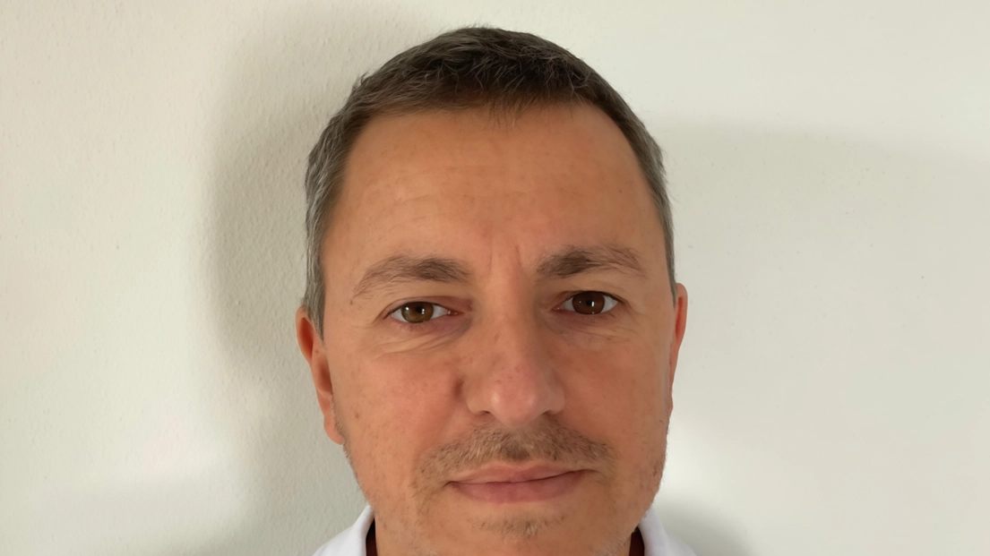 L’allenatore Ivan Contrario L’allenatore Ivan Contrario