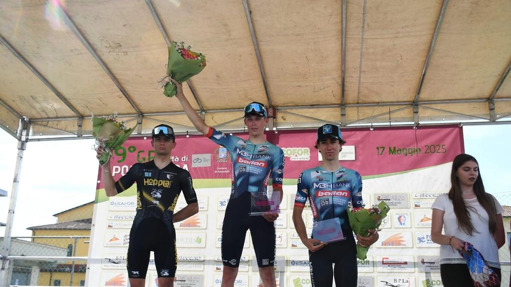 Il ventenne brianzolo Leonardo Vesco vince il Gran Premio Città di Pontedera, superando 183 partecipanti in una gara emozionante. Il ventenne brianzolo Leonardo Vesco vince il Gran Premio Città di Pontedera, superando 183 partecipanti in una gara emozionante.