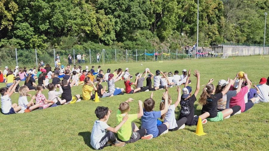 Le Marconimpiadi hanno coinvolto 83 bambini in una giornata di sport e giochi, promuovendo il legame con la comunità locale. Le Marconimpiadi hanno coinvolto 83 bambini in una giornata di sport e giochi, promuovendo il legame con la comunità locale.