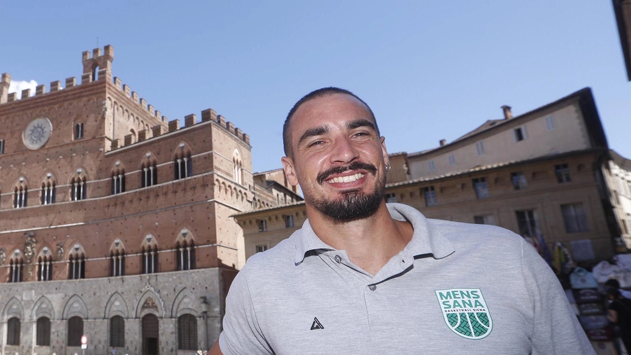 Dopo l’ufficialità dei giorni scorsi prime parole da giocatore della Mens Sana Basketball per Marco Perin (foto), che sarà una... Dopo l’ufficialità dei giorni scorsi prime parole da giocatore della Mens Sana Basketball per Marco Perin (foto), che sarà una...