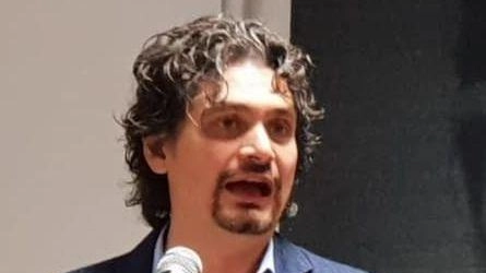 La Cgil interviene sui dissidi interni alla Multiutility toscana, sottolineando l'importanza di un approccio non solo finanziario ma incentrato sulla qualità del lavoro e dei servizi. L'allargamento del progetto potrebbe coinvolgere nuovi territori, ma suscita preoccupazioni e divergenze tra i comuni coinvolti. La Cgil interviene sui dissidi interni alla Multiutility toscana, sottolineando l'importanza di un approccio non solo finanziario ma incentrato sulla qualità del lavoro e dei servizi. L'allargamento del progetto potrebbe coinvolgere nuovi territori, ma suscita preoccupazioni e divergenze tra i comuni coinvolti.