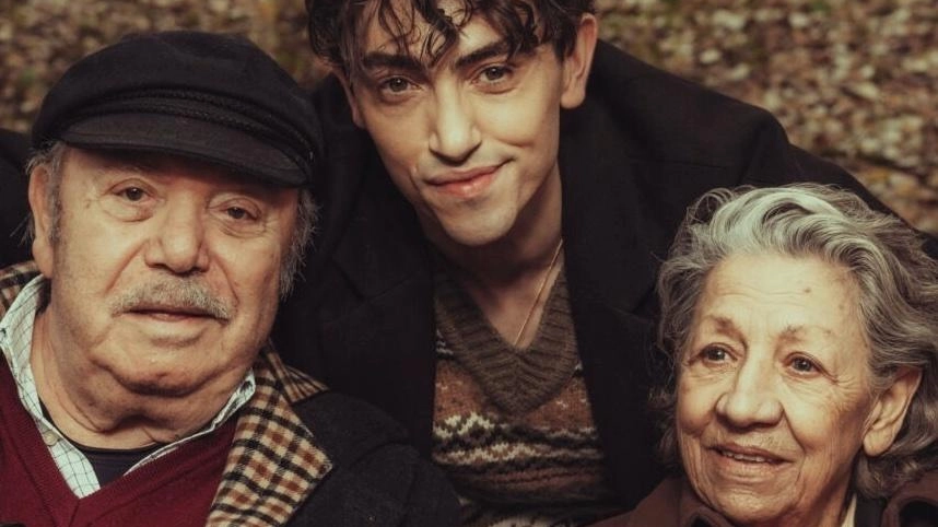 “Lo ricordo io per te“ è il corto scritto e diretto da Michele Bravi con Lino Banfi,. girato a Città di Castello “Lo ricordo io per te“ è il corto scritto e diretto da Michele Bravi con Lino Banfi,. girato a Città di Castello