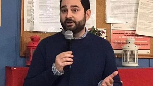 Mario Iannella presenta il suo programma per la candidatura a segretario cittadino del Pd a Pisa, puntando sull'apertura al dibattito interno e alle competenze della cittadinanza per migliorare la comunità. Mario Iannella presenta il suo programma per la candidatura a segretario cittadino del Pd a Pisa, puntando sull'apertura al dibattito interno e alle competenze della cittadinanza per migliorare la comunità.