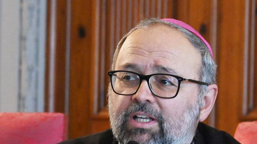 Si sta progettando anche un sistema di rinforzo degli ancoraggi originali per garantire la stabilità dell’opera e facilitarne la ricollocazione nel tempietto. Si sta progettando anche un sistema di rinforzo degli ancoraggi originali per garantire la stabilità dell’opera e facilitarne la ricollocazione nel tempietto.