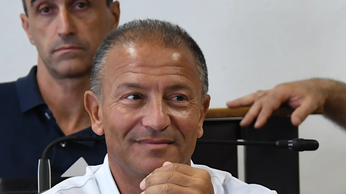 La replica del consigliere al segretario Uil: "Mai offeso i dipendenti della Rsa" La replica del consigliere al segretario Uil: "Mai offeso i dipendenti della Rsa"