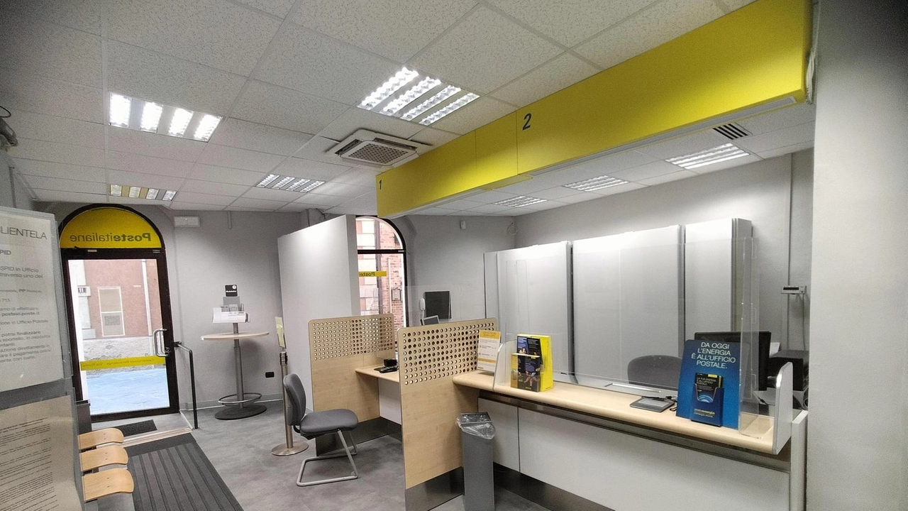 Torna operativo l’ufficio di Poste italiane di Selvatelle che ha riaperto al pubblico secondo la tipologia "Polis". Sono terminati,... Torna operativo l’ufficio di Poste italiane di Selvatelle che ha riaperto al pubblico secondo la tipologia "Polis". Sono terminati,...