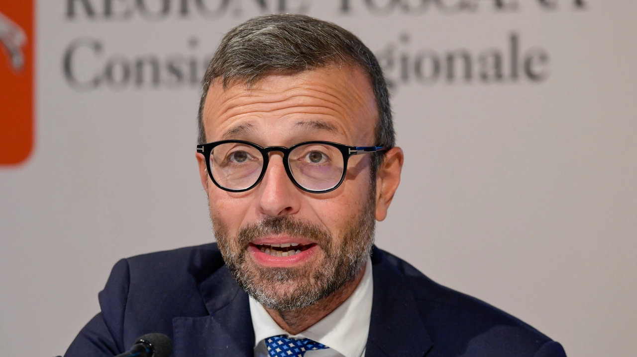 Il presidente del consiglio regionale toscano Antonio Mazzeo Il presidente del consiglio regionale toscano Antonio Mazzeo