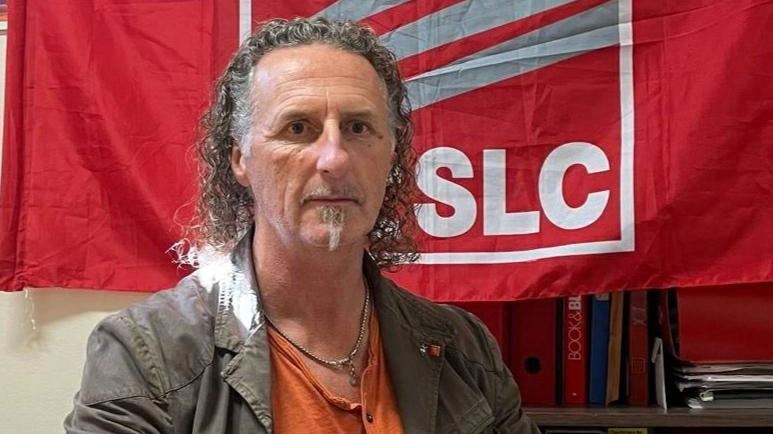 Samuele Bernardini, segretario generale di Slc Cgil Siena, ha partecipato al tavolo in Regione sulla crisi di Telco che coinvolge 50 lavoratori, ottenendo rassicurazioni sul pagamento degli stipendi di novembre Samuele Bernardini, segretario generale di Slc Cgil Siena, ha partecipato al tavolo in Regione sulla crisi di Telco che coinvolge 50 lavoratori, ottenendo rassicurazioni sul pagamento degli stipendi di novembre