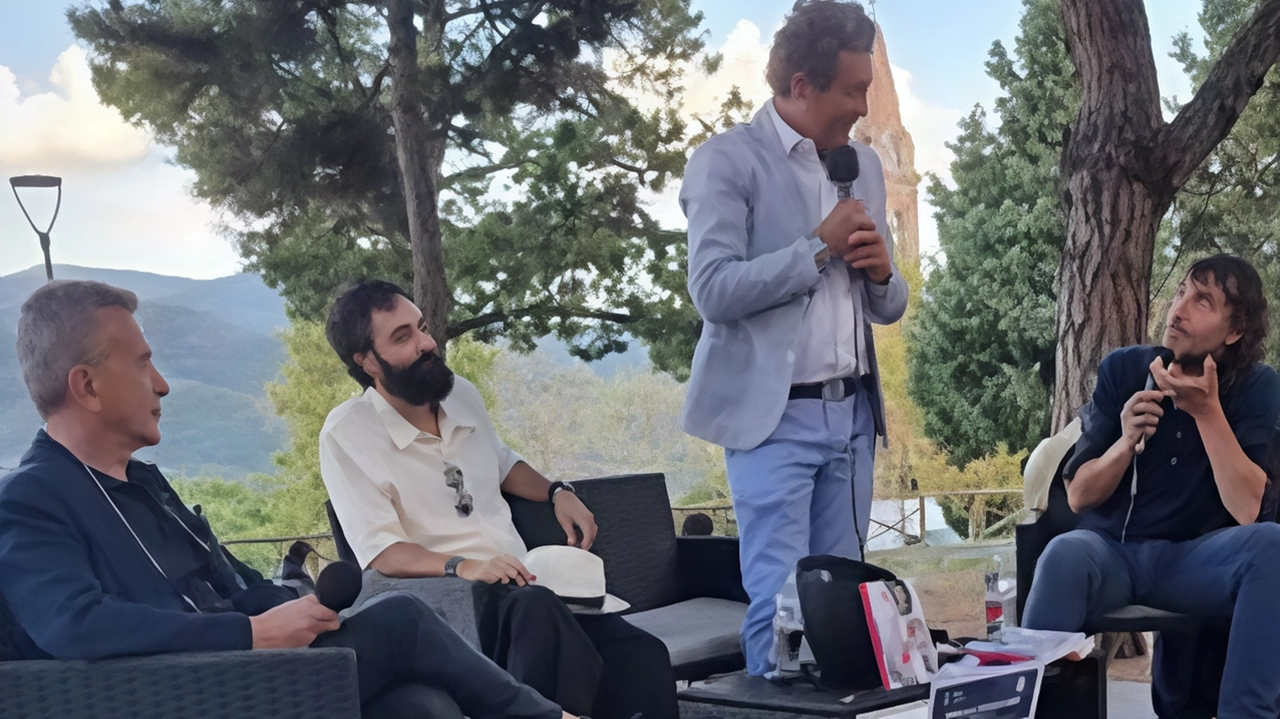 La rassegna «Pini da sfogliare» La rassegna «Pini da sfogliare»