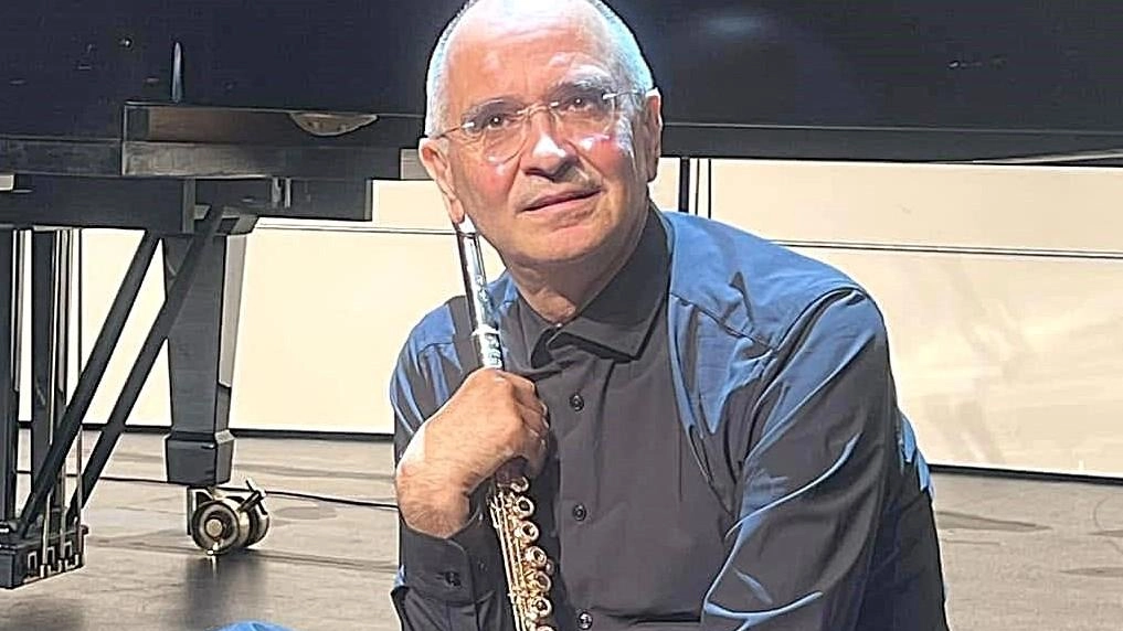 Il Quartetto Gragnani, formato da Tito Ciccarese (in foto), Fabio Battistelli, Anthony Guerrini e Sandro Lazzeri, propone una formazione...