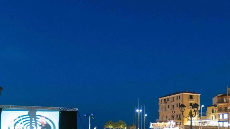 Torna il Pop Corn Festival. Piazza dei Rioni il palcoscenico tra cantanti, attori e registi