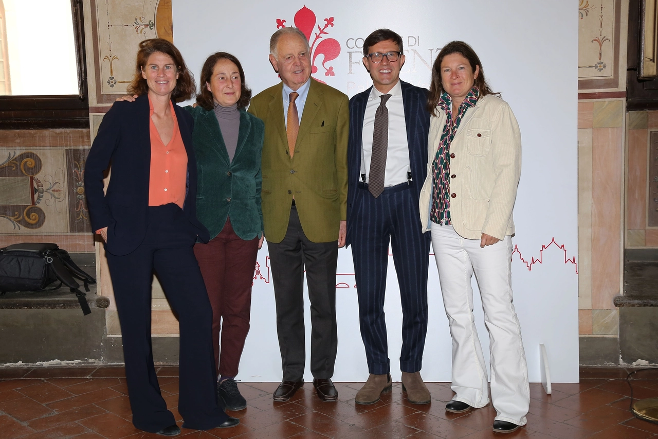 La conferenza stampa di presenazione: il sindaco Dario Nardella, l'ingegner Tartaglia e il marchese Piero Antinori con le figlie (Foto Marco Mori/New Press Photo)
