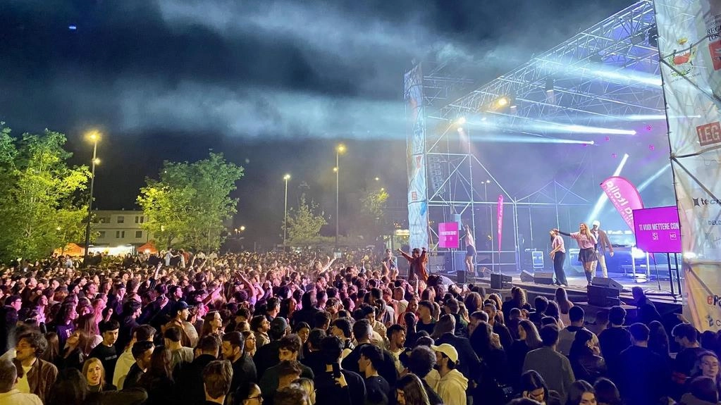 L’appuntamento con la Festa dell’Aria è im programma nel fine settimana prossimo del 6 e 7 settembre in piazza Aldo Moro L’appuntamento con la Festa dell’Aria è im programma nel fine settimana prossimo del 6 e 7 settembre in piazza Aldo Moro