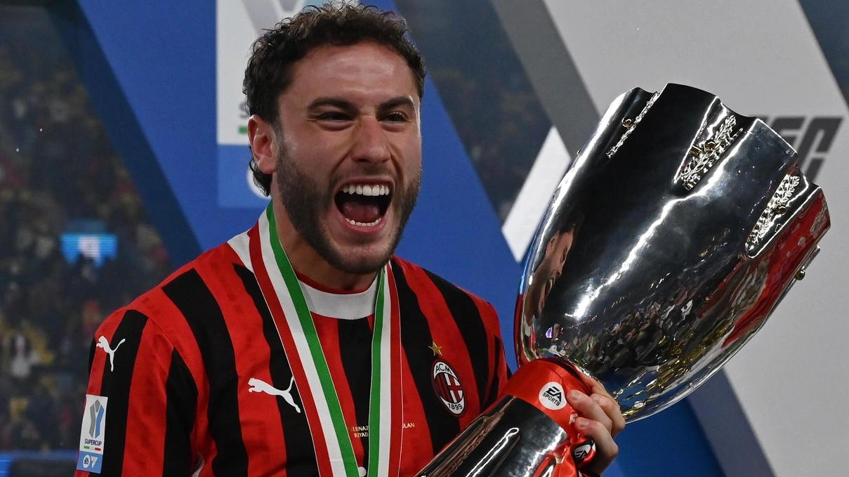 L’ex rossonero è svincolato. Per l’attacco restano i nomi di Siwe, Ioannidis e Daku