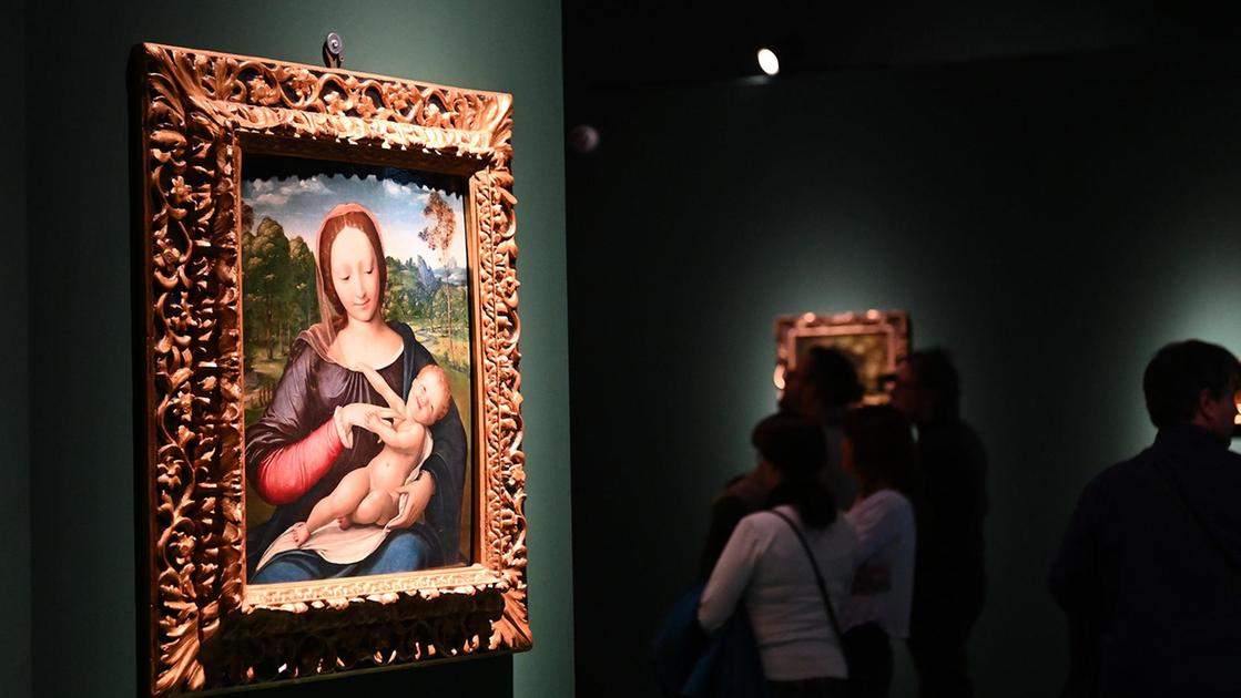 mezzojuso festa passeggiata arte