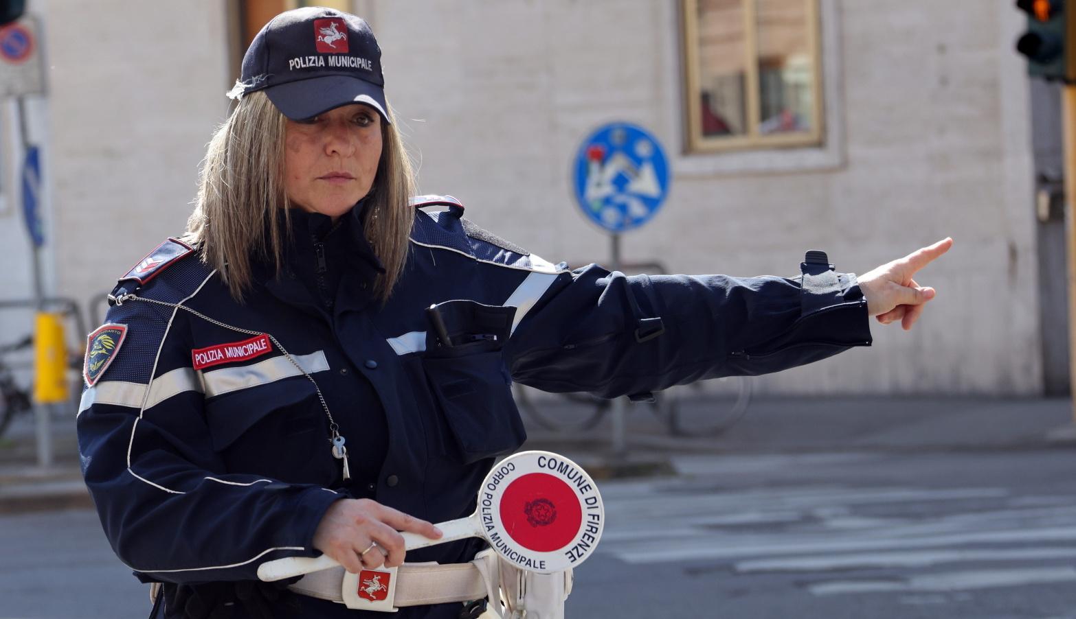 stretta sui mezzi pesanti lotta al traffico irregolare da Lanazione.it stretta sui mezzi pesanti lotta al traffico irregolare