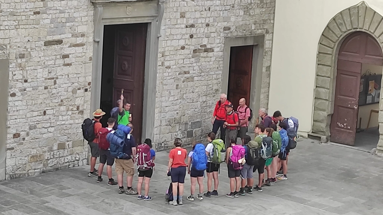 La partenza dei ragazzi da San Piero a Sieve