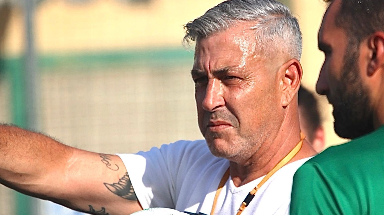 Sarà Ilic Lelli a guidare la squadra biancoverde; nello scorso campionato aveva iniziato alla Fortis per poi lasciare a metà annata Sarà Ilic Lelli a guidare la squadra biancoverde; nello scorso campionato aveva iniziato alla Fortis per poi lasciare a metà annata