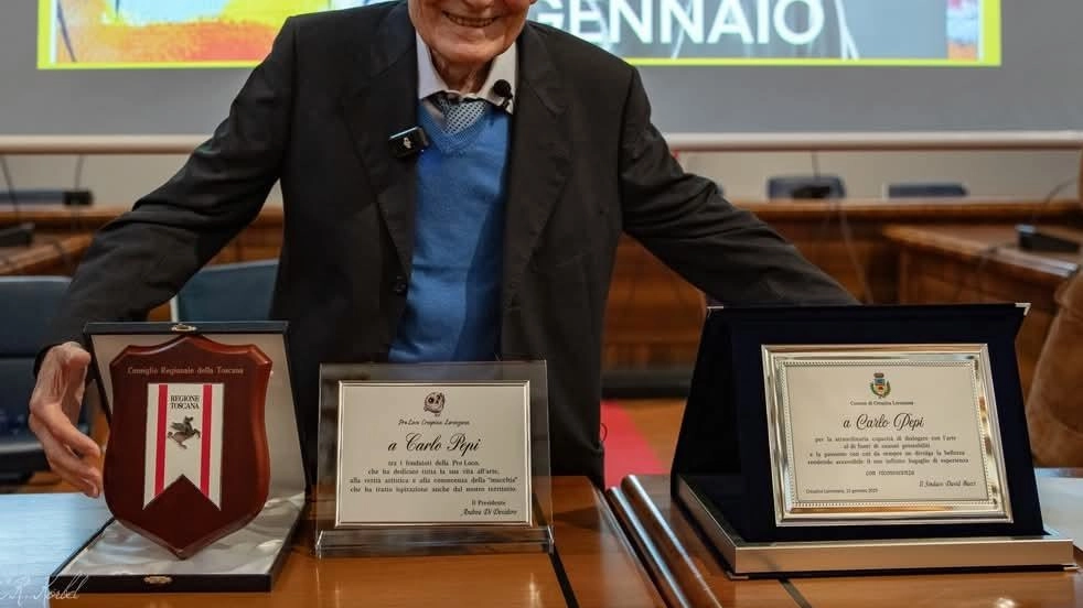 Il critico d’arte Carlo Pepi, morto. a 88 anni, divenne una celebrità quando. smascherò. la burla dei falsi Modì. nel 1984 Il critico d’arte Carlo Pepi, morto. a 88 anni, divenne una celebrità quando. smascherò. la burla dei falsi Modì. nel 1984