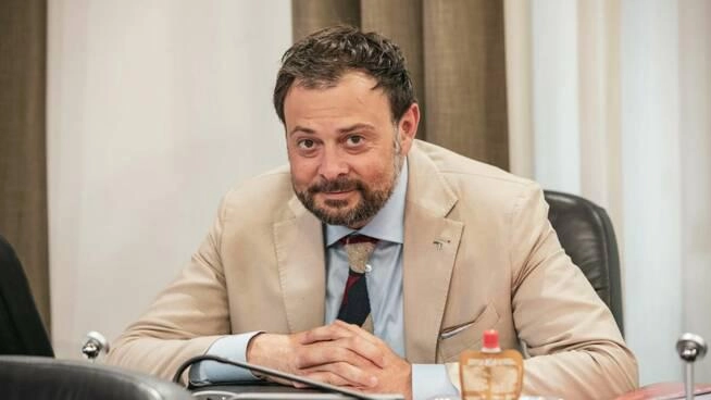 Il capogruppo in Consiglio regionale di Fratelli d’Italia Vittorio Fantozzi si schiera per una proroga di Geal così come chiesto dal sindaco Pardini Il capogruppo in Consiglio regionale di Fratelli d’Italia Vittorio Fantozzi si schiera per una proroga di Geal così come chiesto dal sindaco Pardini