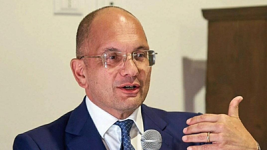 Il commissario straordinario al sisma 2016 Guido Castelli: «Anche in Umbria iI cambio di passo nella ricostruzione sta mostrando i suoi effetti» Il commissario straordinario al sisma 2016 Guido Castelli: «Anche in Umbria iI cambio di passo nella ricostruzione sta mostrando i suoi effetti»
