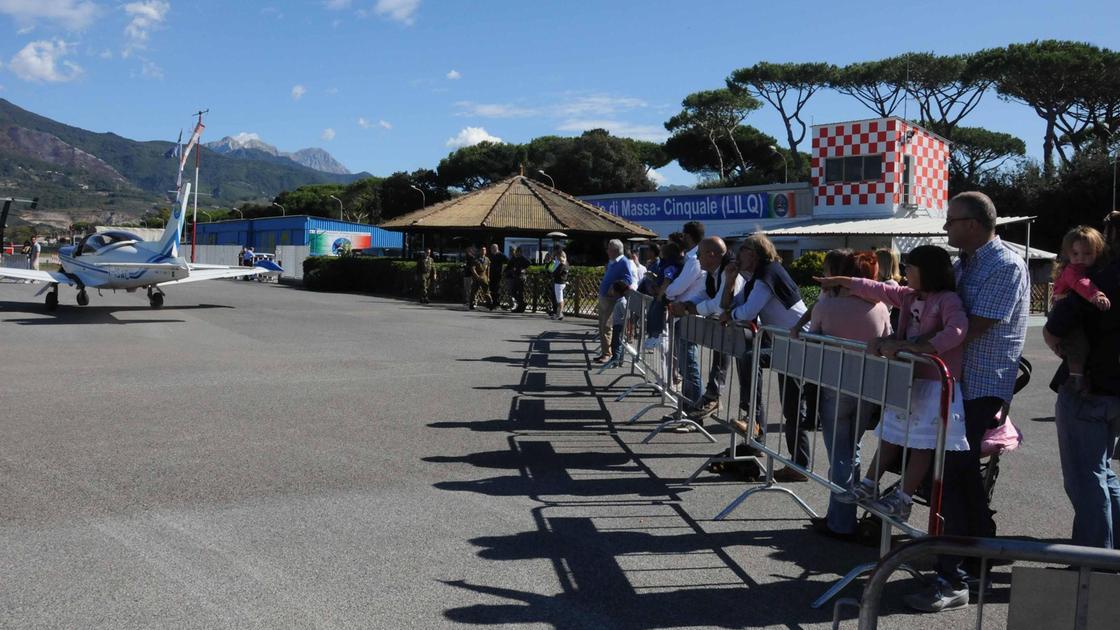 la battaglia dei sindaci decisioni via social meritiamo rispetto sediamoci a un tavolo