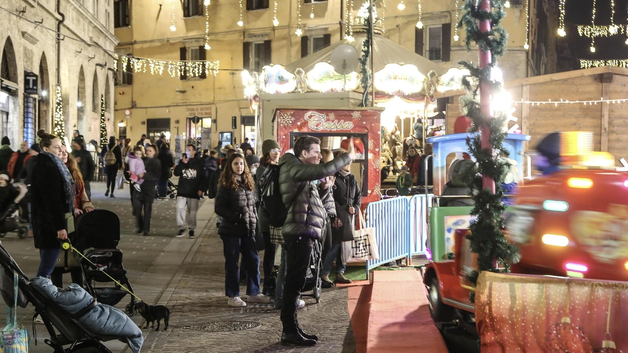 Grosso aiuto al turismo è arrivato dagli eventi di Natale e dal clima favorevole Grosso aiuto al turismo è arrivato dagli eventi di Natale e dal clima favorevole