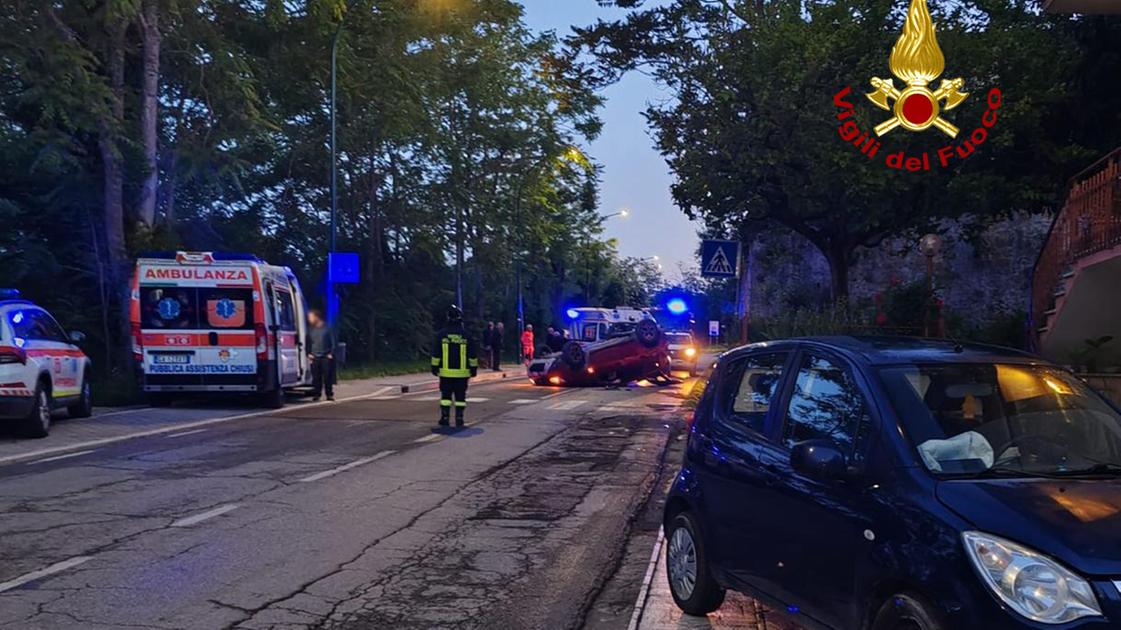 scontro fra due auto due feriti in ospedale coinvolti anche tre minorenni da Lanazione.it scontro fra due auto due feriti in ospedale coinvolti anche tre minorenni
