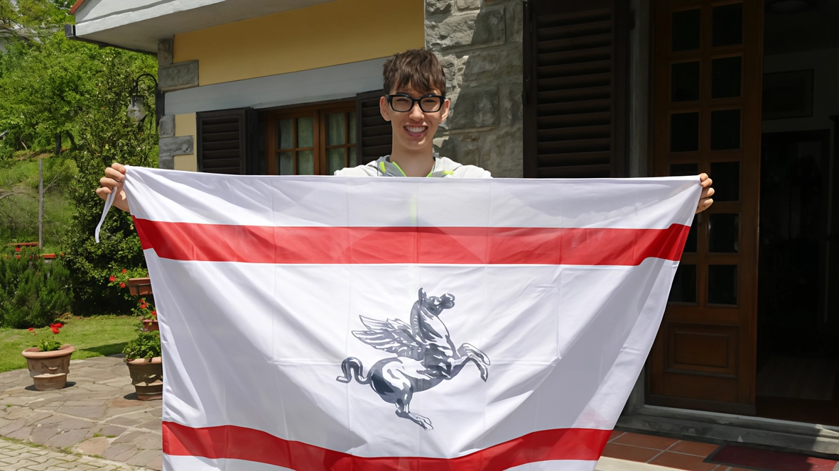 Gianluca Sichi ha scoperto la passione per la stampa 3D per divertimento poi dal suo splendido rifugio, nel paese de... Gianluca Sichi ha scoperto la passione per la stampa 3D per divertimento poi dal suo splendido rifugio, nel paese de...