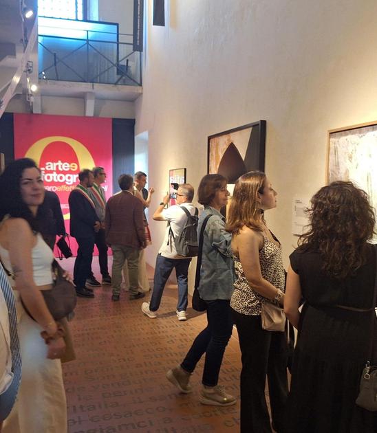 La cultura fotografica indipendente. Weekend di eventi a Bibbiena: il viaggio dal clic fino alla carta La cultura fotografica indipendente. Weekend di eventi a Bibbiena: il viaggio dal clic fino alla carta
