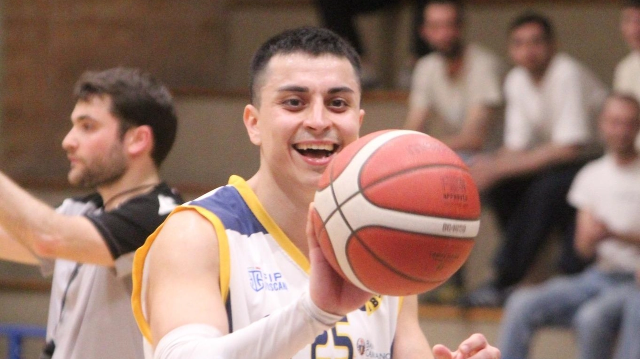 Basket Cecina supera ABC Castelfiorentino 80-78. Decisivo il finale con Cecina che si salva e i gialloblu si giocano tutto nei play-out. Basket Cecina supera ABC Castelfiorentino 80-78. Decisivo il finale con Cecina che si salva e i gialloblu si giocano tutto nei play-out.