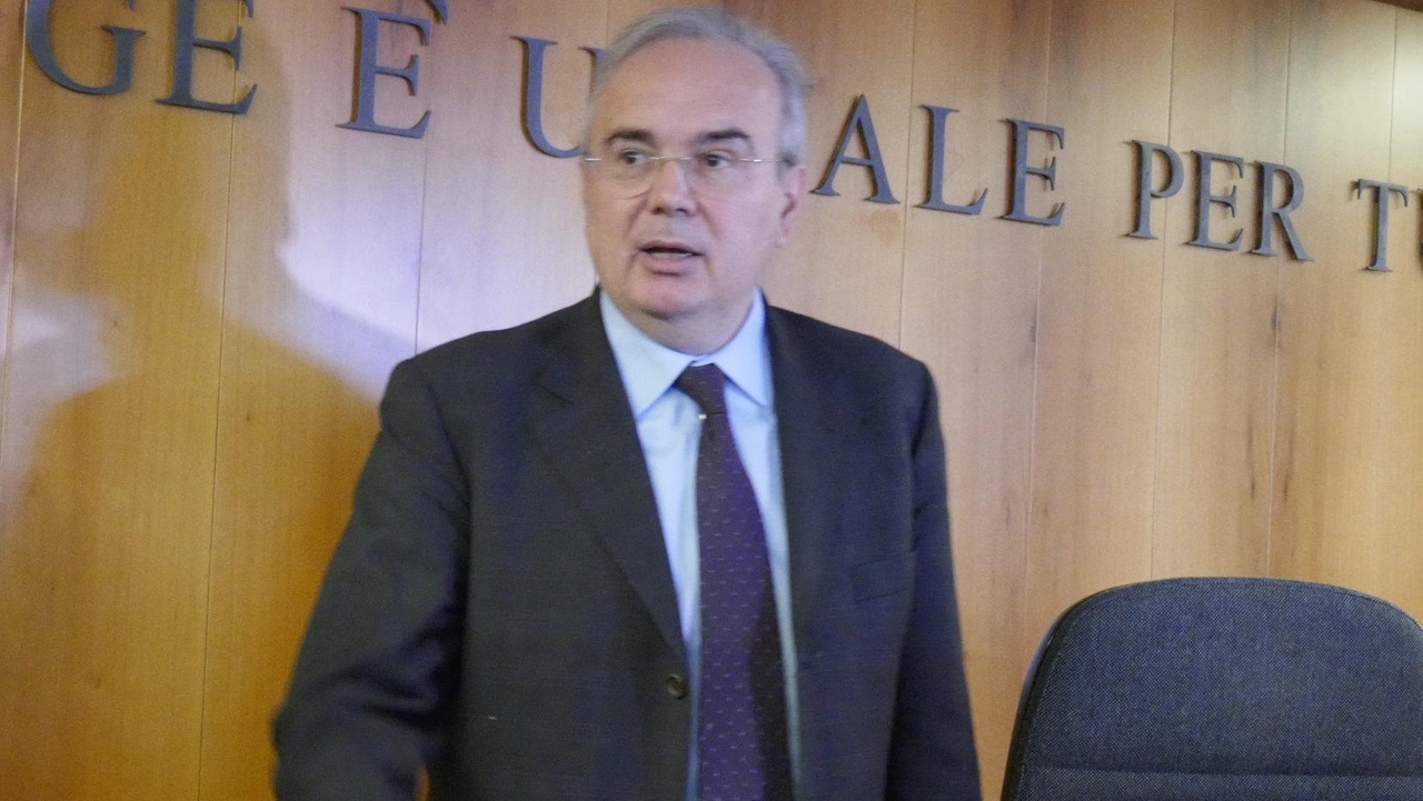 Le motivazioni della sentenza di condanna di Gennaro Iacomino, titolare della GS a Montemurlo. Il procuratore: "Insulti razziali e discriminazioni". Le motivazioni della sentenza di condanna di Gennaro Iacomino, titolare della GS a Montemurlo. Il procuratore: "Insulti razziali e discriminazioni".