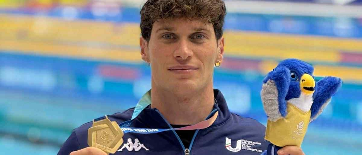 Nuoto, Gianmarco Sansone medaglia d'oro alle Universiadi