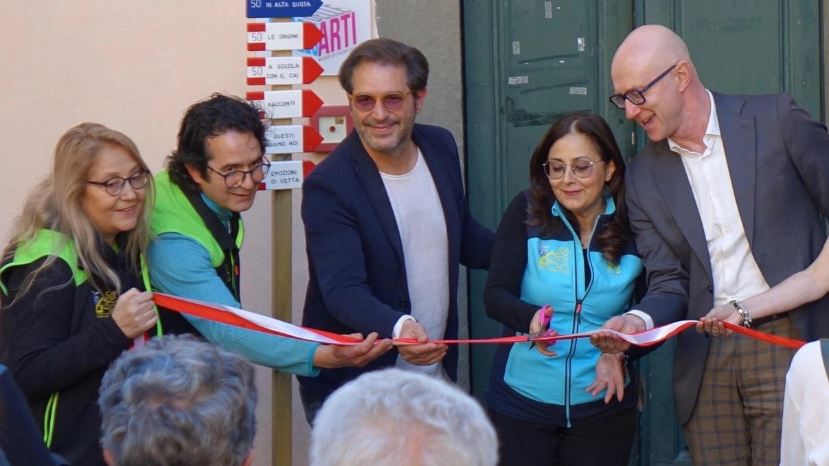 Un momento dell’evento organizzato per festeggiare il 50esimo anniversario: un traguardo storico che è stato celebrato con i soci e con l’intera comunità fucecchiese Un momento dell’evento organizzato per festeggiare il 50esimo anniversario: un traguardo storico che è stato celebrato con i soci e con l’intera comunità fucecchiese