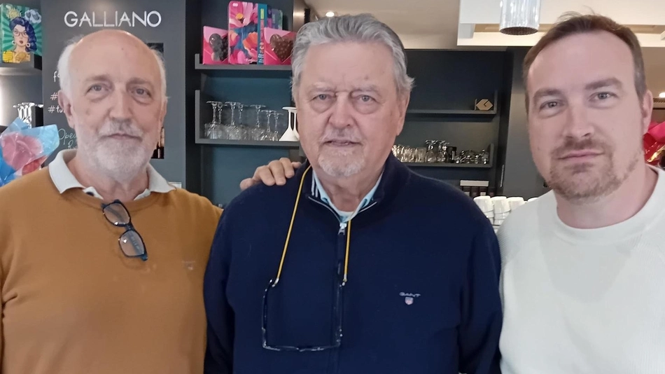 Roberto, Fancesco e Galliano Vannozzi del bar pasticceria «Galliano» Roberto, Fancesco e Galliano Vannozzi del bar pasticceria «Galliano»