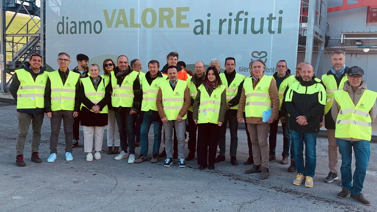 Una delegazione di aziende di gestione dei rifiuti e sindaci della provincia di Cuneo hanno visitato l’impianto di riciclo delle...