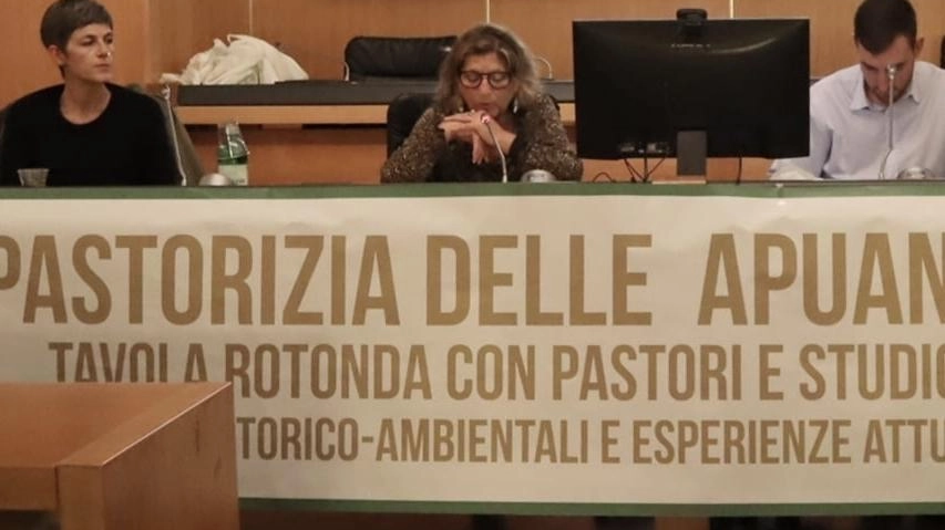 La tavola rotonda a Palazzo Ducale con gli addetti ai lavori della pastorizia La tavola rotonda a Palazzo Ducale con gli addetti ai lavori della pastorizia