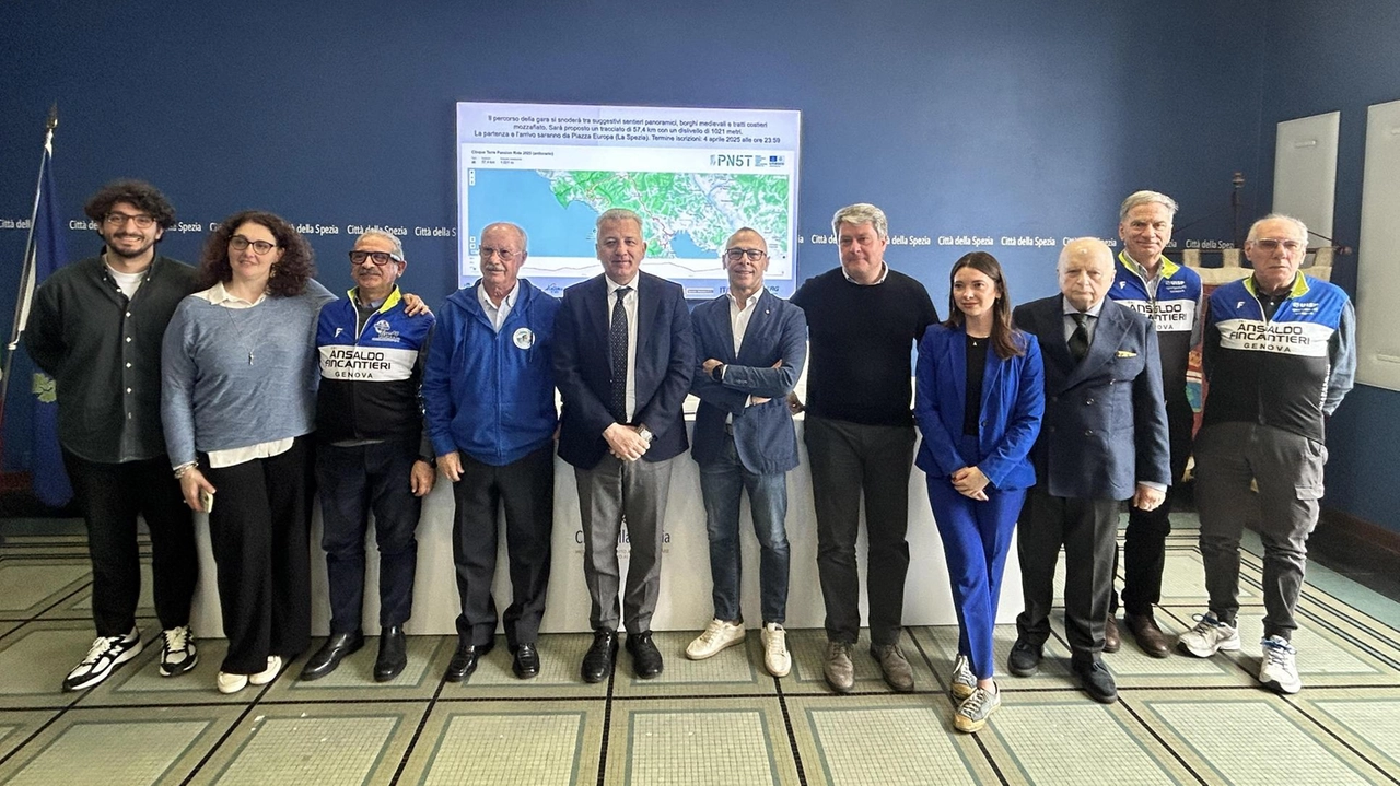 La presentazione della ’Cinque Terre Passion Ride’, manifestazione cicloturistica aperta a tutti gli appassionati