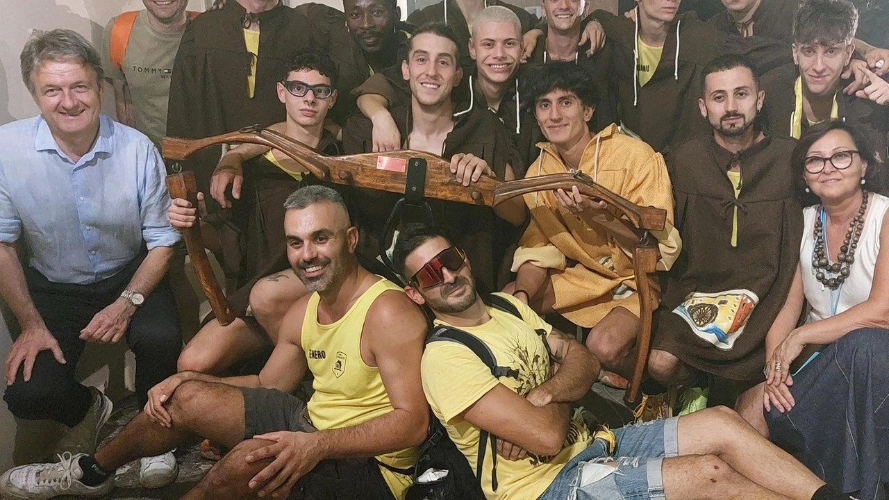 . rione Casenuove si è lasciato alle spalle Caserino, Comune e Stazione . rione Casenuove si è lasciato alle spalle Caserino, Comune e Stazione