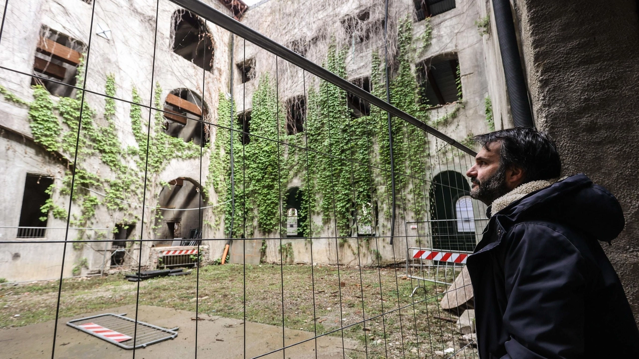 Incontro tra la sindaca Funaro e una delegazione del gruppo Artea . L’imponente recupero è suddiviso in tre fasi e si concluderà nel 2027 .