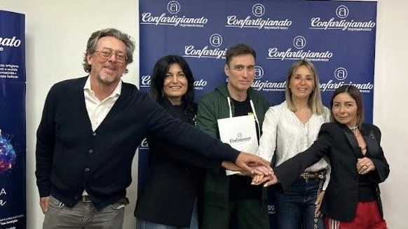 AREZZO La filiera dello sport trova casa in Confartigianato Imprese Arezzo che annuncia ufficialmente la costituzione di una nuova rappresentanza dedicata... AREZZO La filiera dello sport trova casa in Confartigianato Imprese Arezzo che annuncia ufficialmente la costituzione di una nuova rappresentanza dedicata...