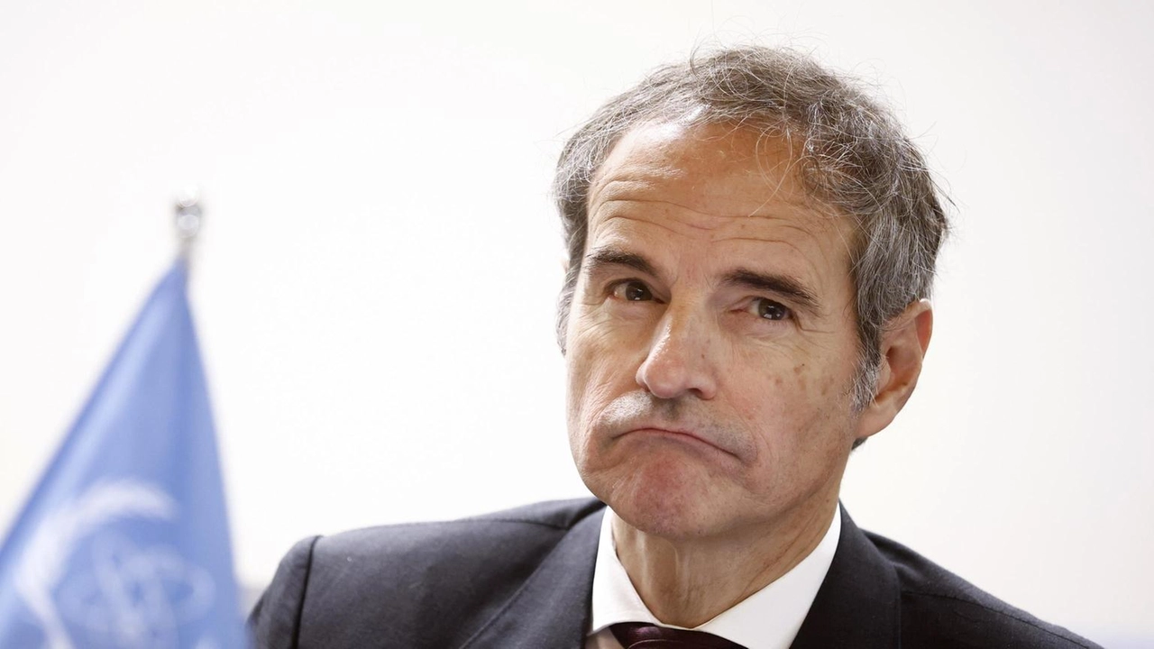 Decisione dopo sospensione collaborazione con l'Agenzia Decisione dopo sospensione collaborazione con l'Agenzia
