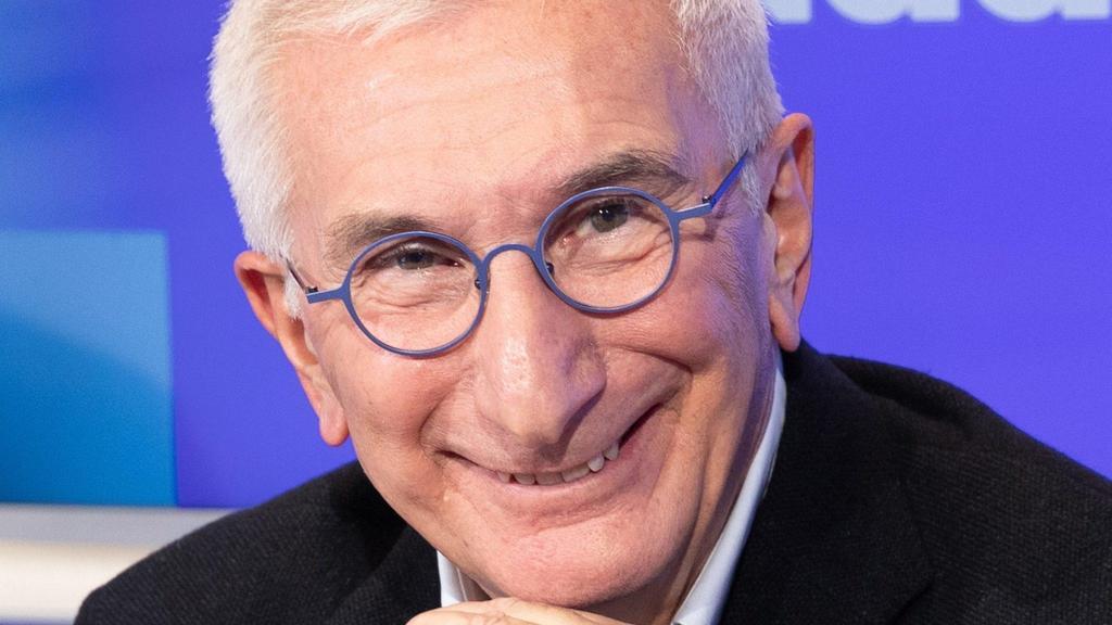 https://www.lanazione.it/image-service/view/acePublic/alias/contentid/ZGNmMGJjNzUtZDZmYy00/0/la-corsa-a-capitale-della-cultura-il-comune-attende-idee-e-proposte.jpeg?f=16:9&w=1200&h=630