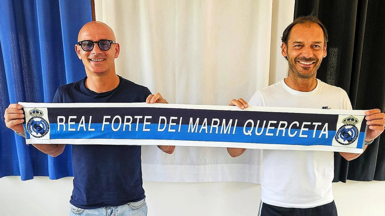 Matteo Verdi è stato presentato dal Real Forte Querceta in Eccellenza come nuovo tecnico: qui è con il diesse Gabriele Ulivi Matteo Verdi è stato presentato dal Real Forte Querceta in Eccellenza come nuovo tecnico: qui è con il diesse Gabriele Ulivi