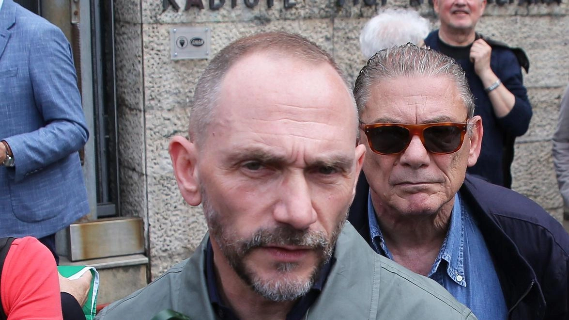 C’è tempo fino al 12 settembre per depositare le liste, martedì nuovo vertice dem. I pentastellati pagano il campo largo nei territori ’ribelli’. Ancora tante caselle vuote. C’è tempo fino al 12 settembre per depositare le liste, martedì nuovo vertice dem. I pentastellati pagano il campo largo nei territori ’ribelli’. Ancora tante caselle vuote.